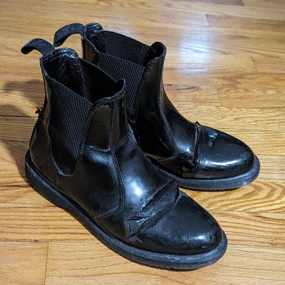 Dr. Martens - Picture 1 of 5